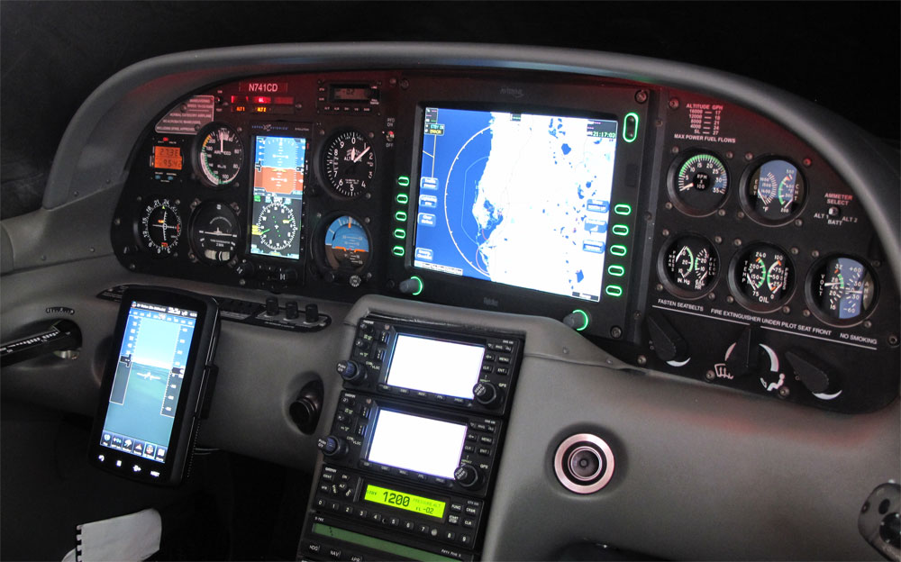 Cirrus SR22 G1