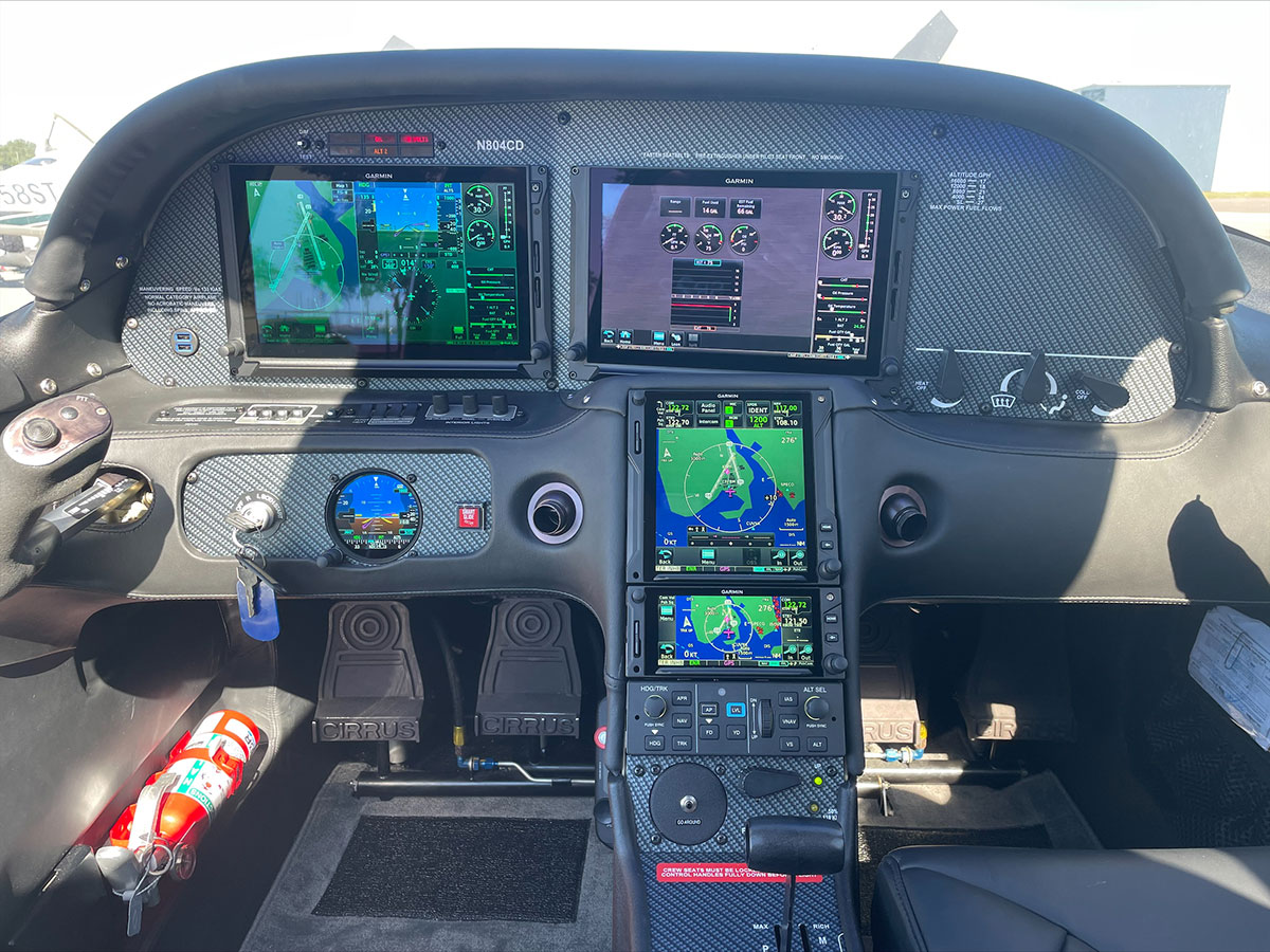 Cirrus SR22